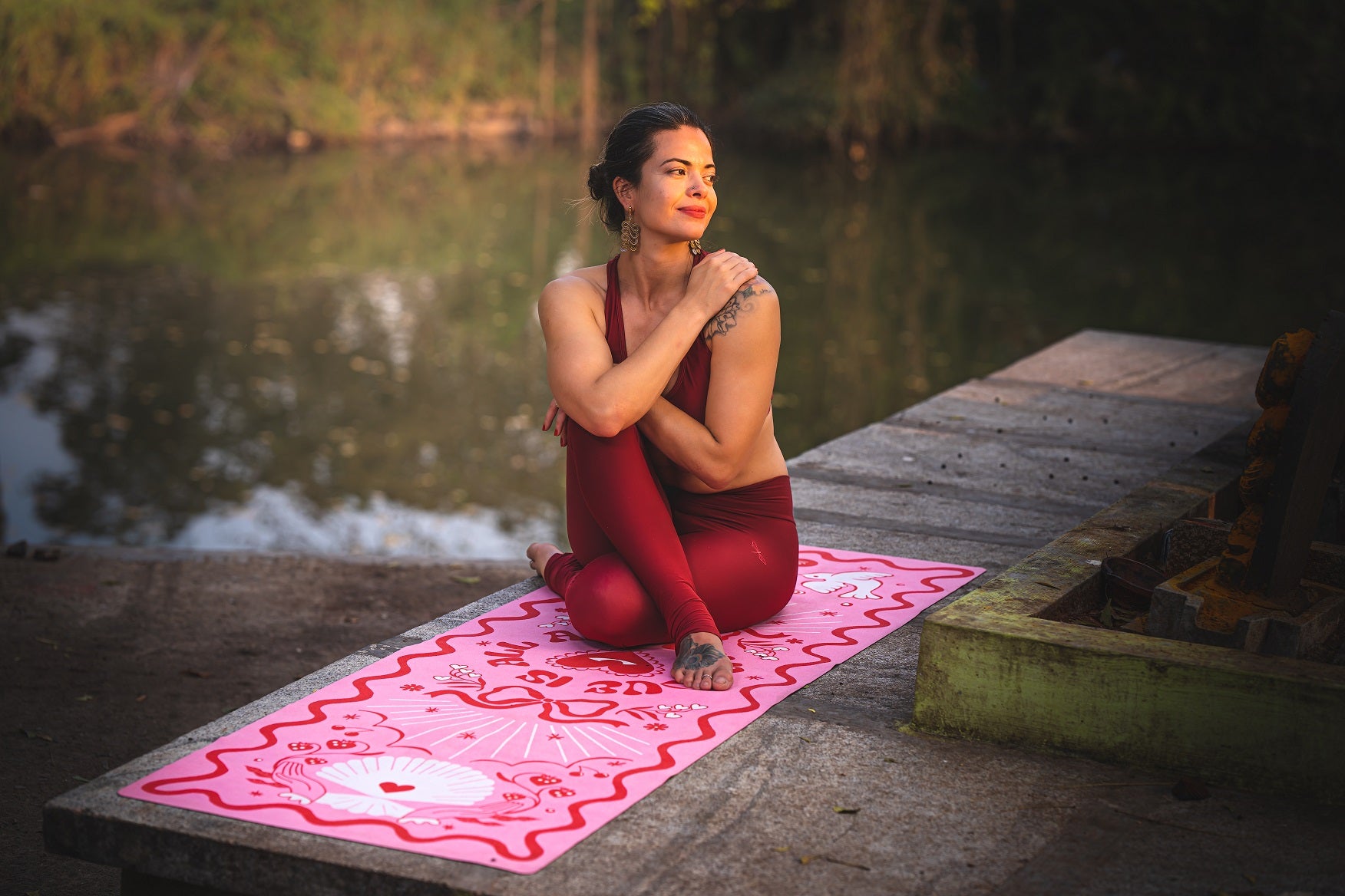 mata do jogi kauczukowa różowa travel